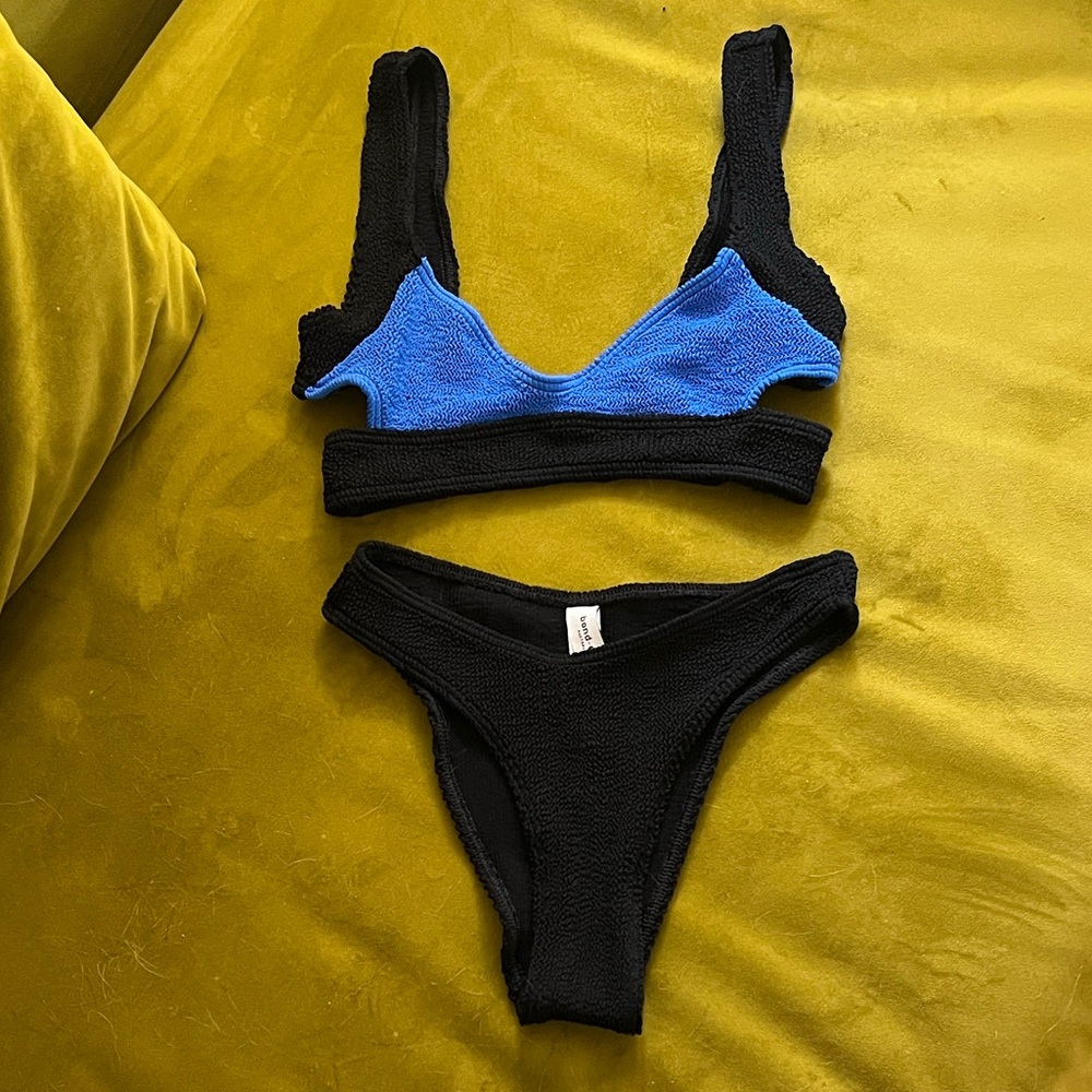 Bond-eye Textured Black and Blue Bikini Set